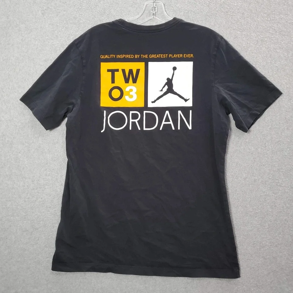 Air‎ Jordan Men Shirt Medium Black Logo Graphic Print Standard Fit Crew Neck Tee